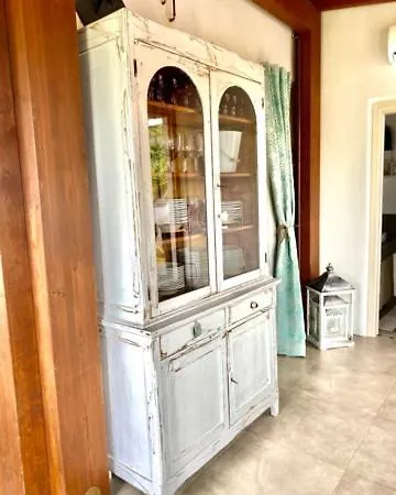 Maison De Blanc *